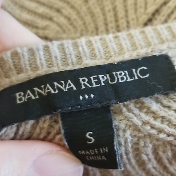 HOST PICK! Banana Republic Open Weave Sweater - Picture 6 of 7